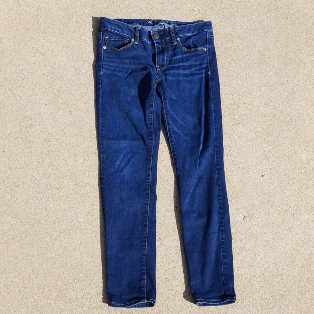 American eagle sz. 8 short supper streach jeans